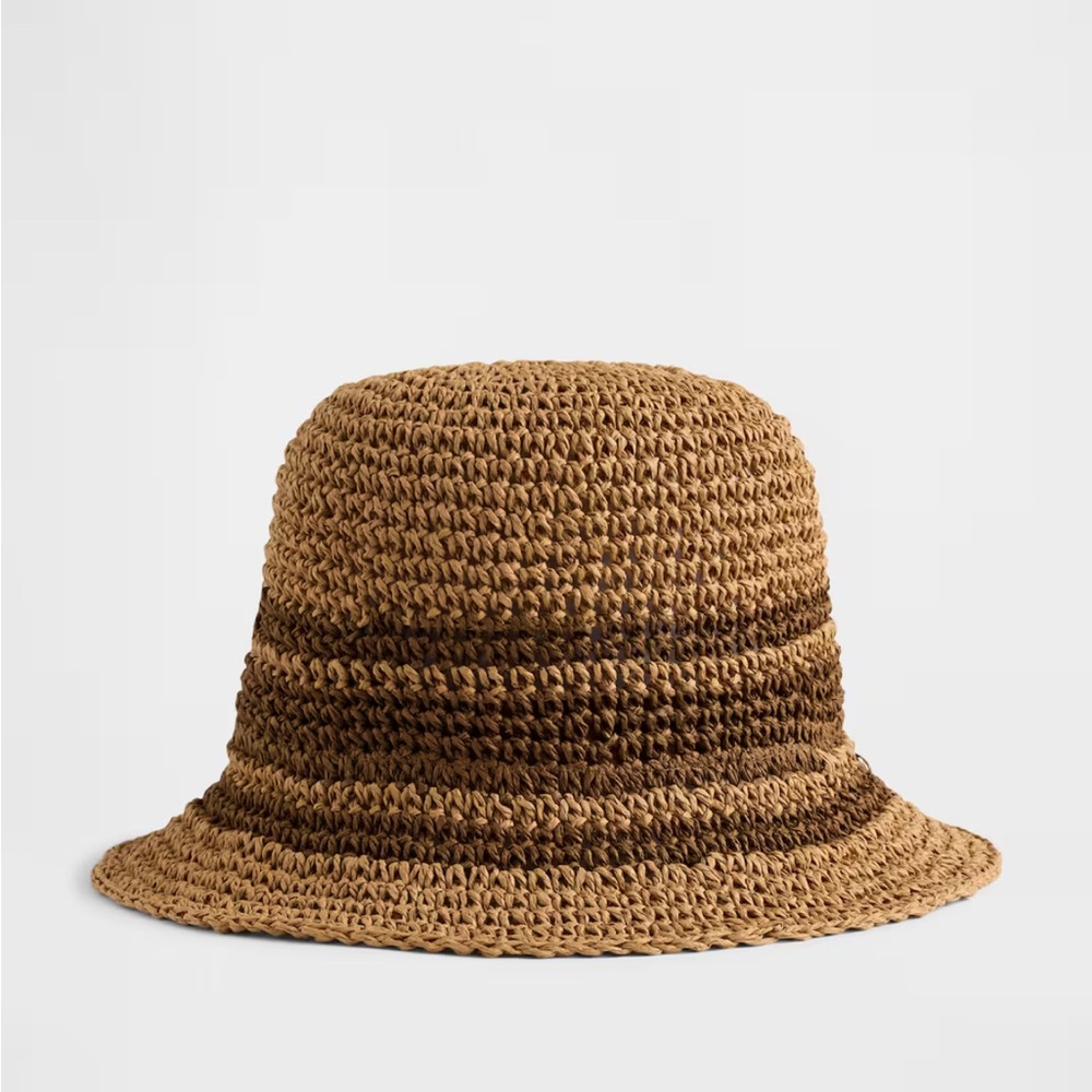 NEW - GAP Striped Straw Bucket Hat